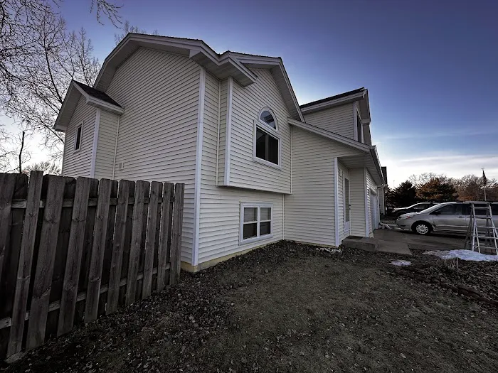 Cesar Chino LLC Picture 1