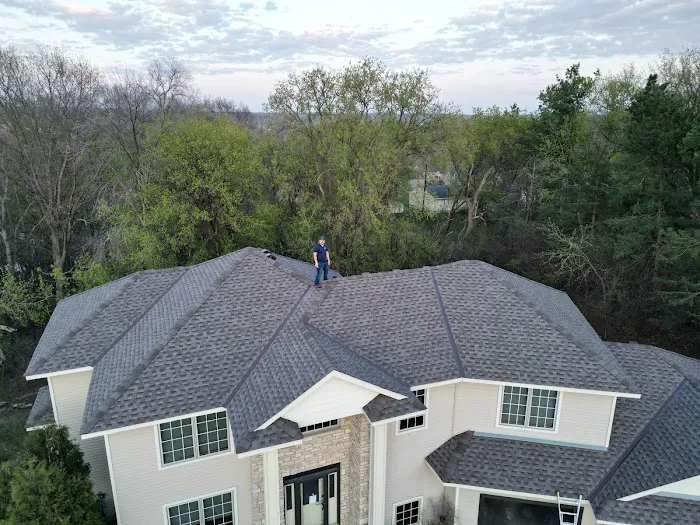 Cesar Chino LLC Picture 9