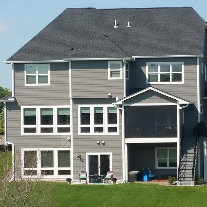 Land of Lakes Seamless Gutters Picture 7