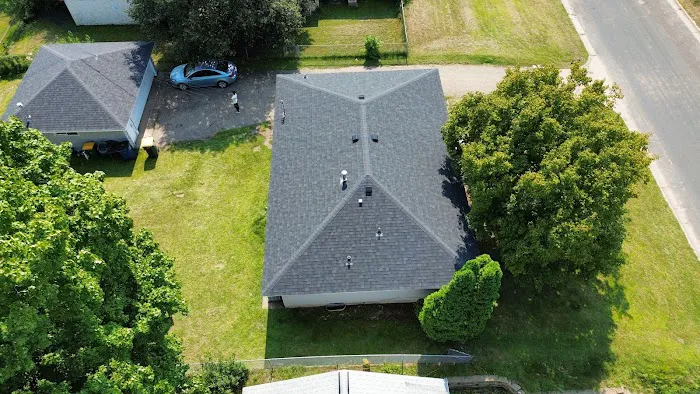 Iris Exteriors LLC Picture 6