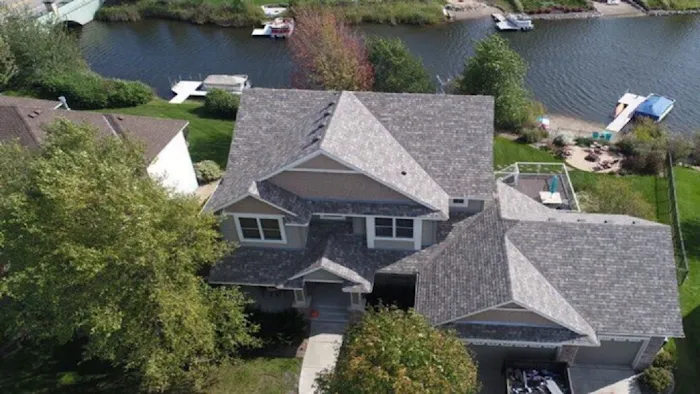 Minnesota Roofing Company Picture 2