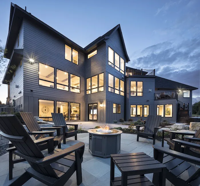 Custom One Exteriors Picture 8