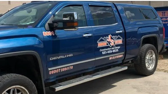 J&S Siding and Gutters, LLC Picture 1