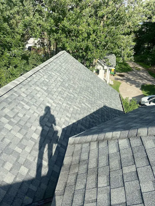 BISON BUILDERS INC. Picture 4