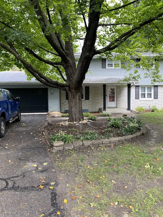 BISON BUILDERS INC. Picture 3