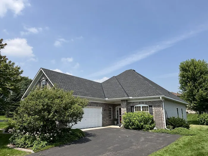 BISON BUILDERS INC. Picture 1