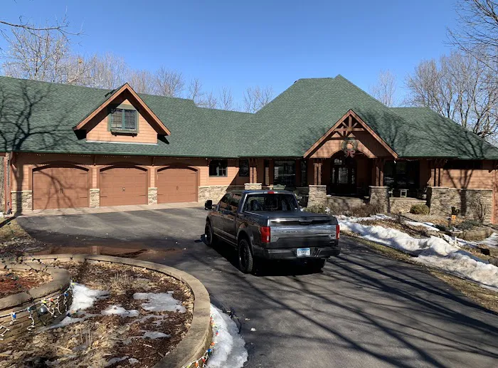 BISON BUILDERS INC. Picture 6