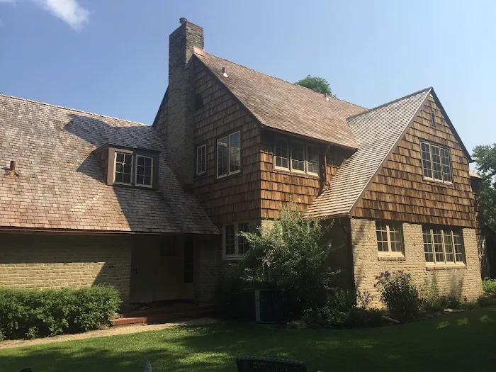 Les Jones Roofing Picture 1