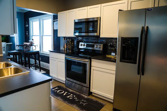 We Fix Everything - Roofing and Deck Services Picture 10