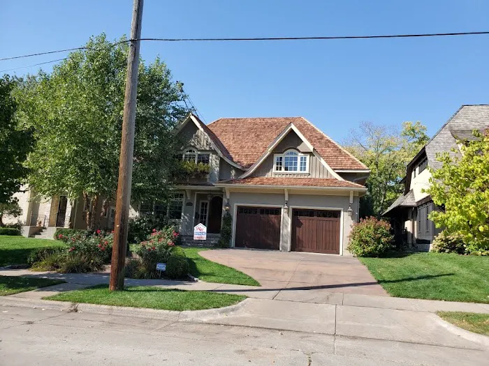 R & R Roofing Inc. Picture 7