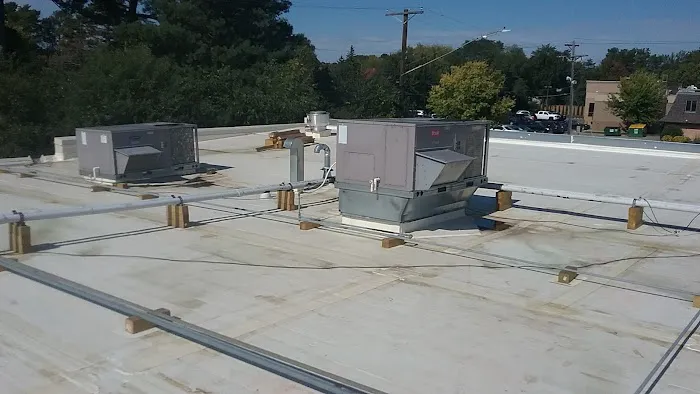 MN Roofing Contractors Picture 2