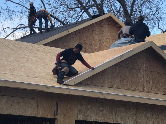 Maplewood Roofing Service Picture 6