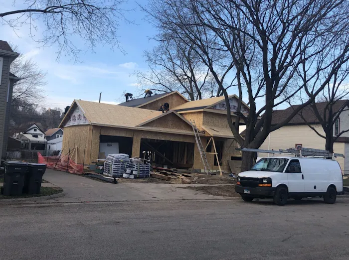 Maplewood Roofing Service Picture 8