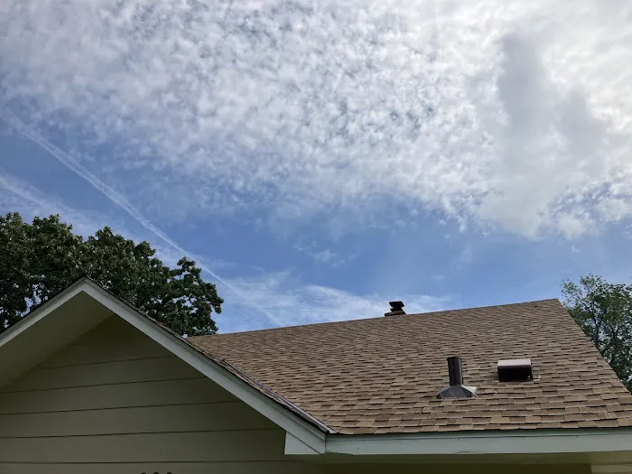 Walker Roofing Company Inc Picture 2