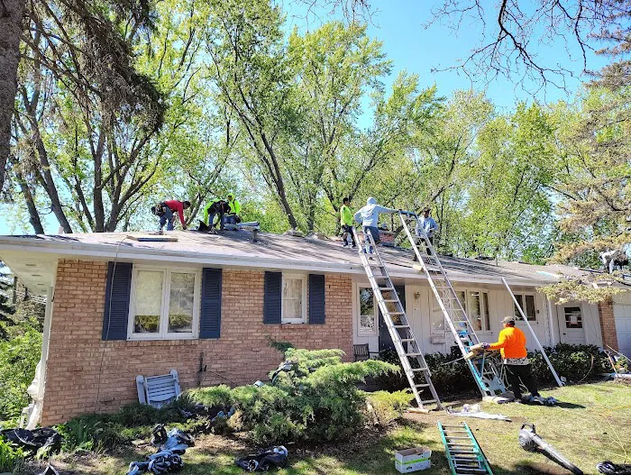 Lionstar Roofing and Exteriors Picture 4