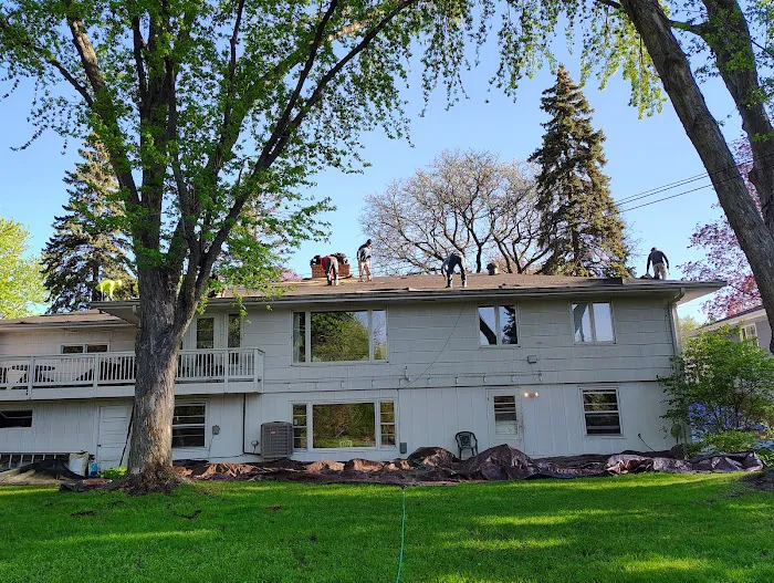 Lionstar Roofing and Exteriors Picture 3