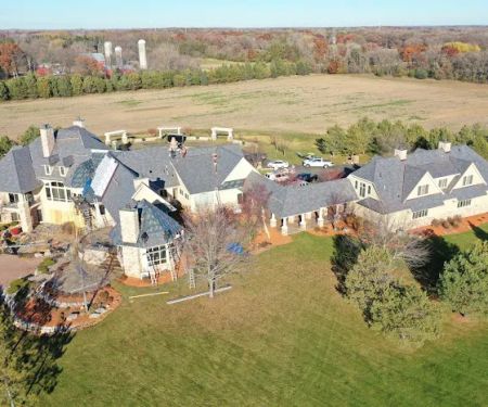 Summit Construction Group Inc.