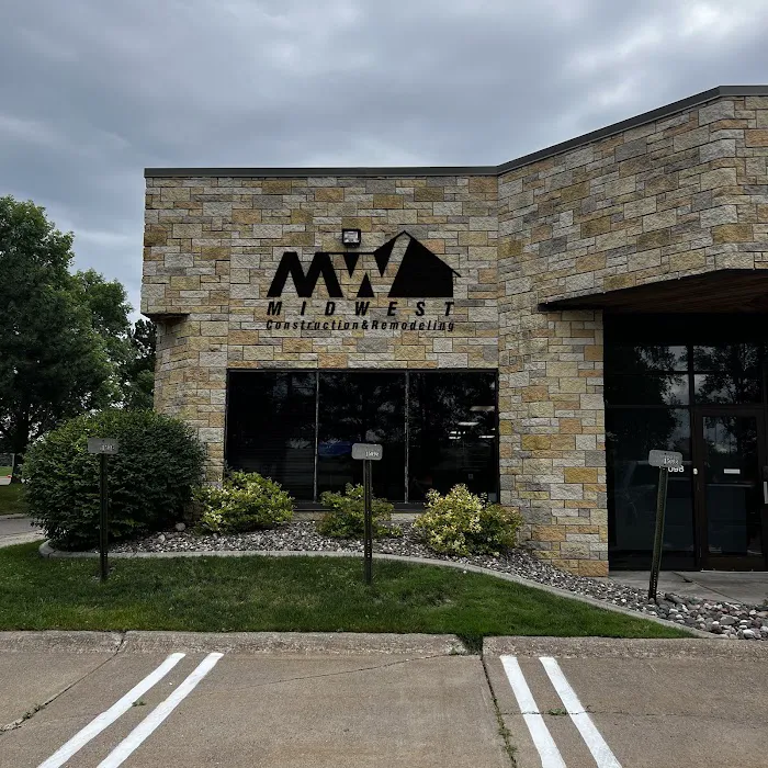 Midwest Construction & Remodeling Picture 10