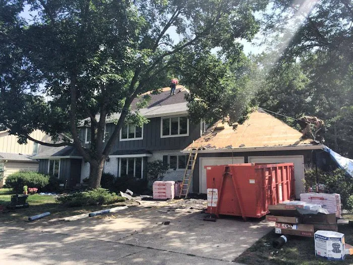 Prominent Construction Roofing Picture 8