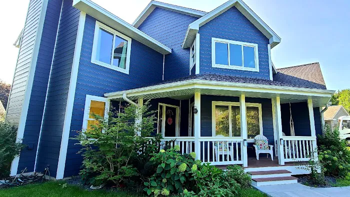 Wright at Home Roofing & Exteriors Picture 2