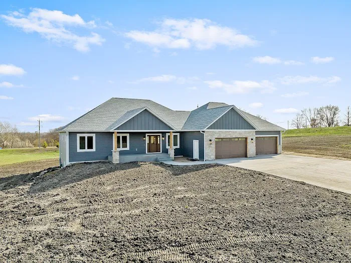 Select Exteriors Picture 9