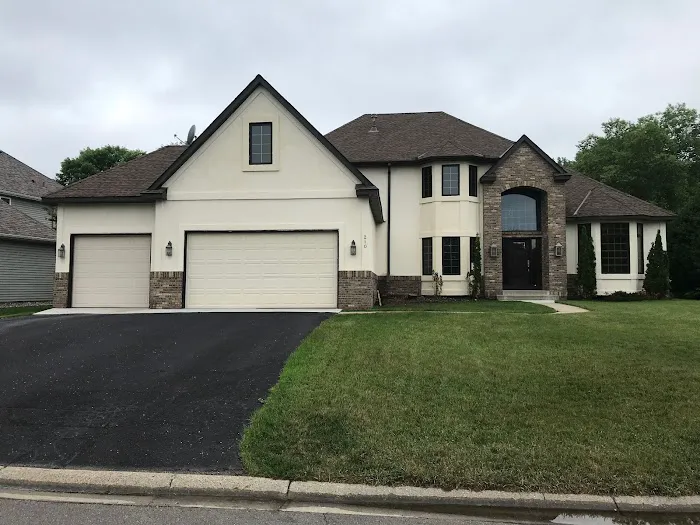 Tacheny Exteriors Picture 1