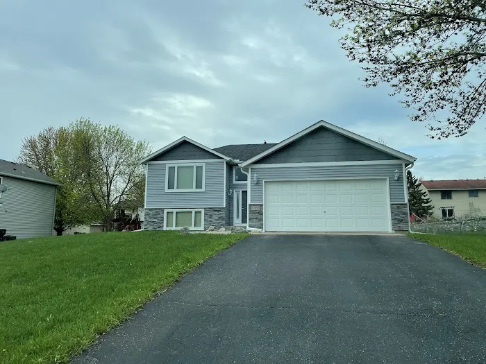 1st Team Exteriors Picture 3