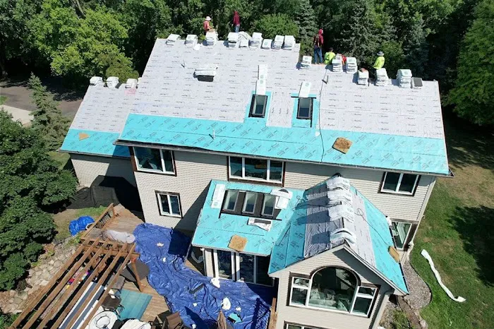 Built Strong Exteriors LLC Picture 6