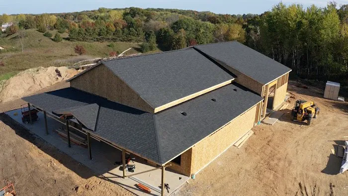 Built Strong Exteriors LLC Picture 8