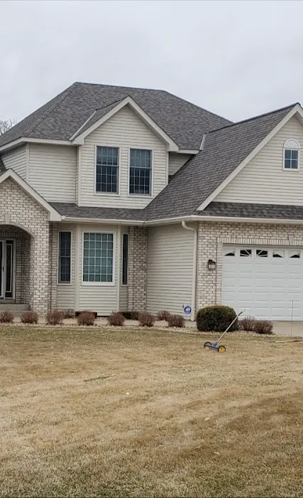 Level Edge Construction and Roofing Picture 2