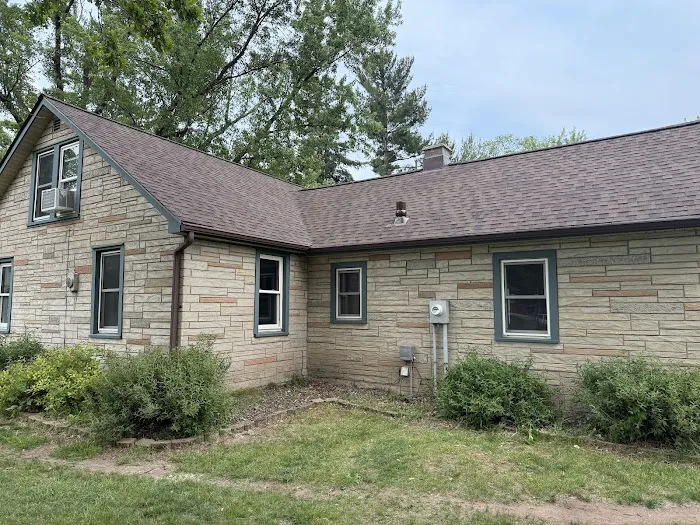 Level Edge Construction and Roofing Picture 10