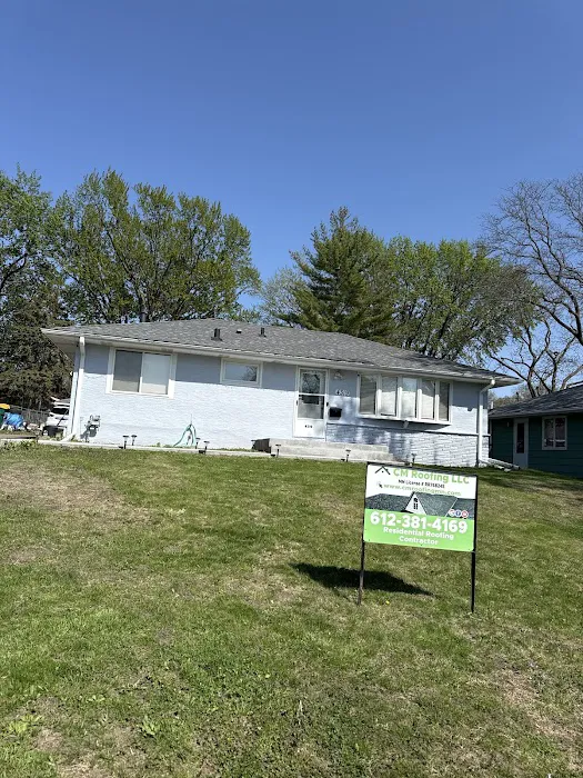 CM ROOFING LLC Picture 7