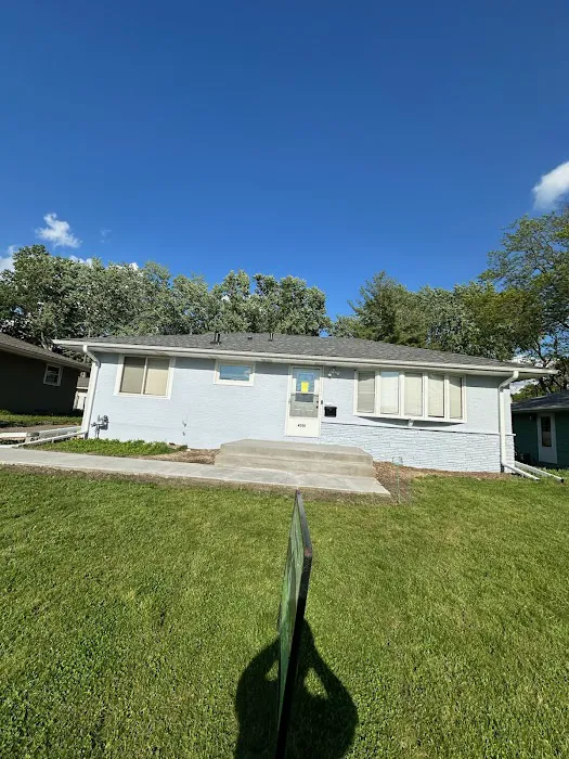 CM ROOFING LLC Picture 4