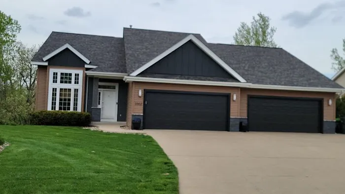 Premiere Exteriors, LLC Picture 1