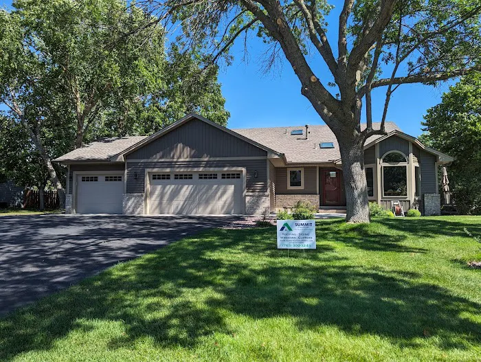 Summit Exteriors Inc. Picture 8