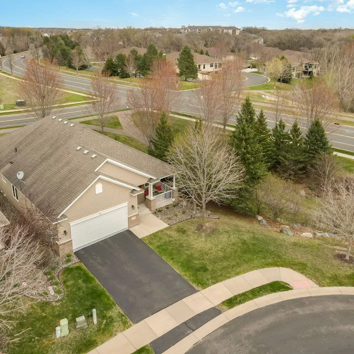 DSquared Building Picture 2