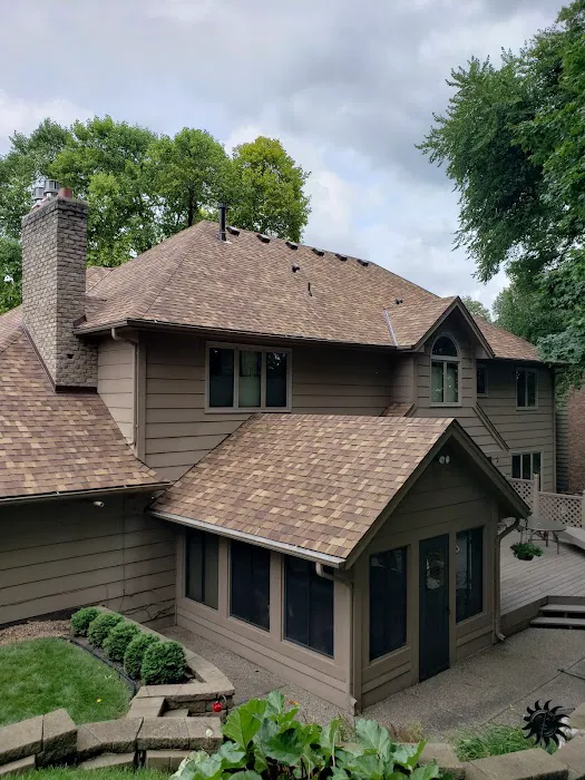 J Robert Roofing Picture 3