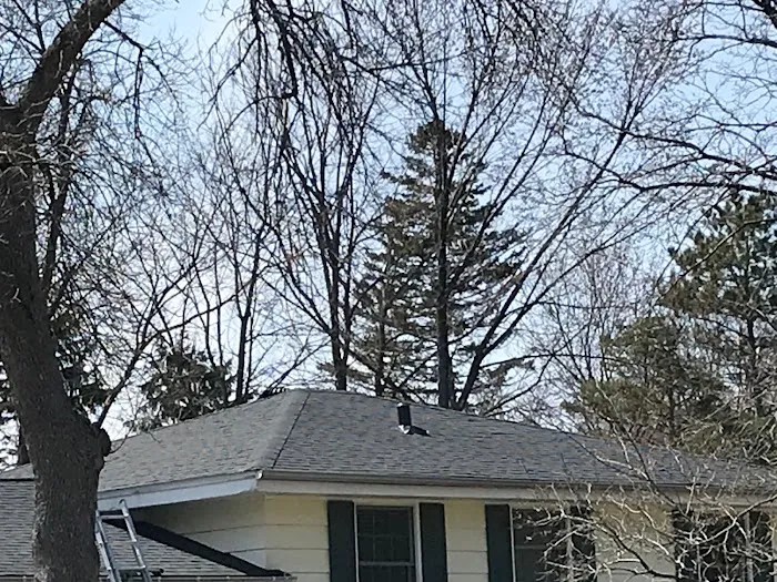 J Robert Roofing Picture 10