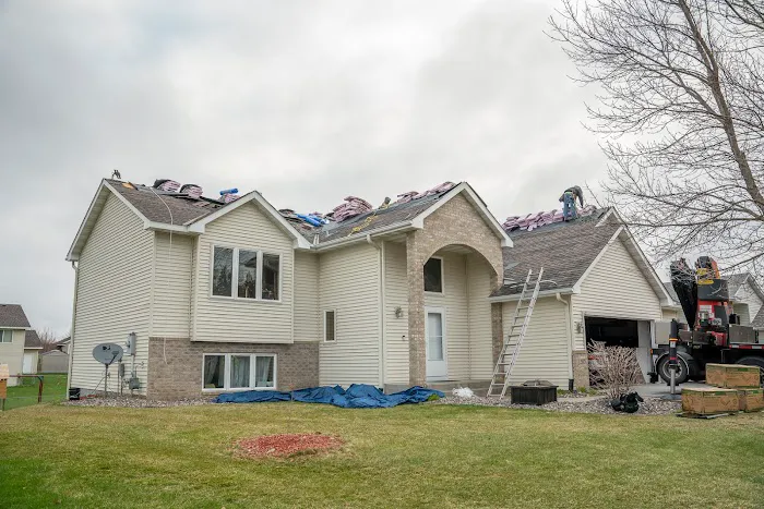 Thunderstruck Exteriors Picture 2