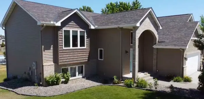 Thunderstruck Exteriors Picture 1