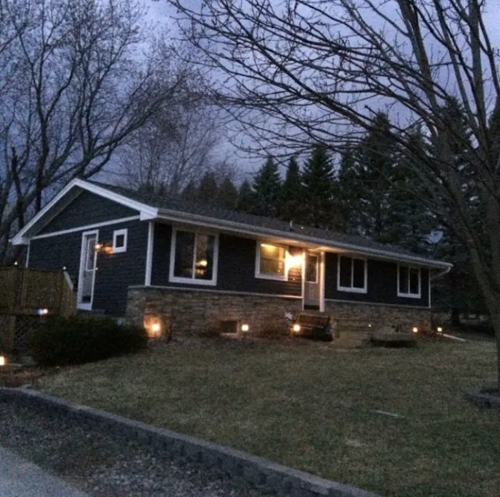 Bradach Roofing, Siding, & Window Inc Picture 1