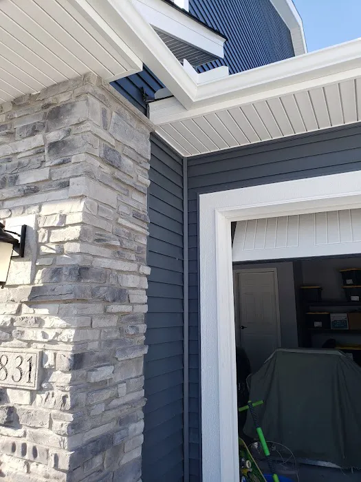 Summit Exteriors Inc. Picture 1