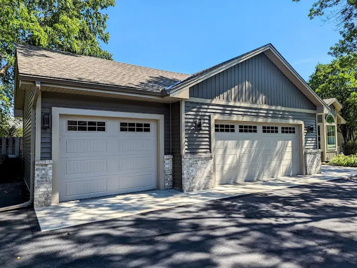 Summit Exteriors Inc. Picture 5