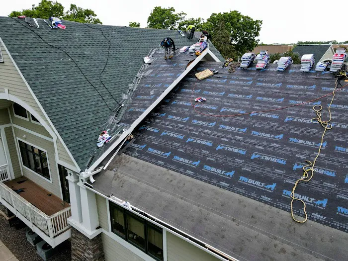 Summit Exteriors Inc. Picture 3