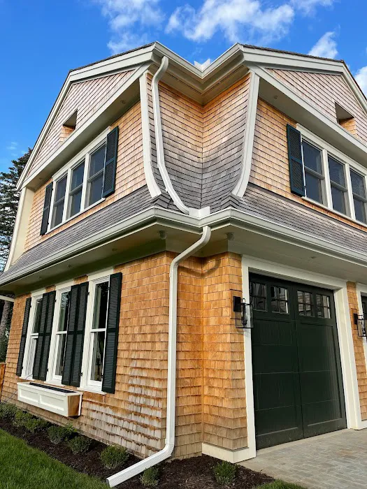 Mina Exteriors Picture 10