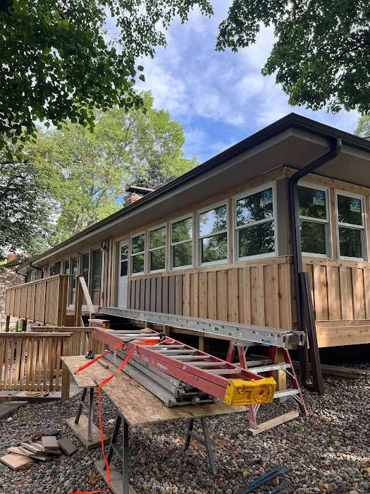 Mina Exteriors Picture 1