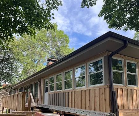 Mina Exteriors