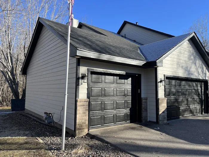 Advanced Roofing & Siding Inc. Picture 1