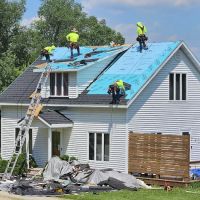 Renner Roofing Inc. ico