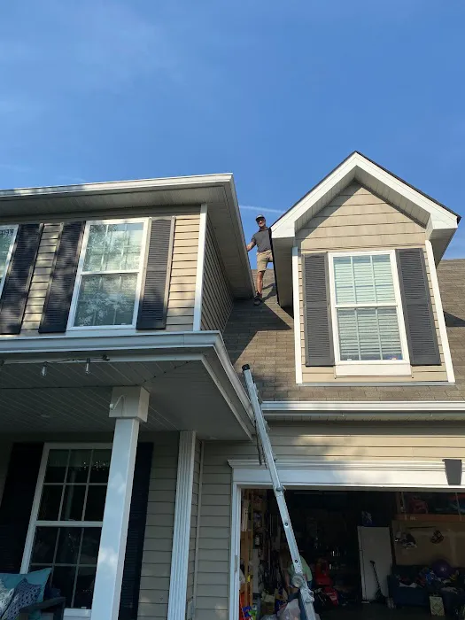 Sharp Exteriors Picture 9